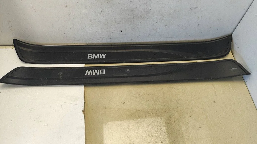 Front sill trim cover – BMW 3 Series E90 E91 (2005-2012)