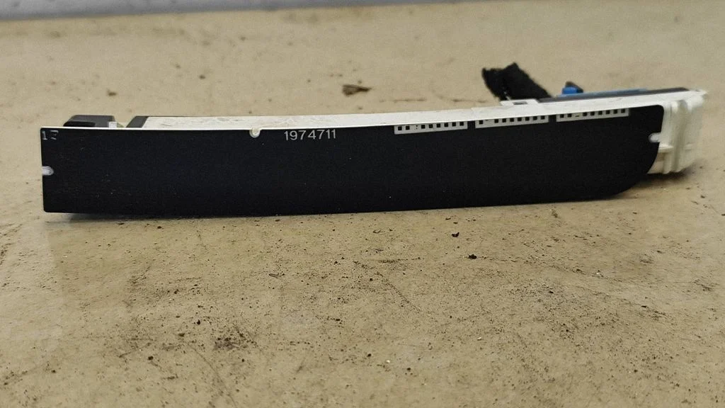 Screen/display/small screen – Citroen C4 I (2004-2010)