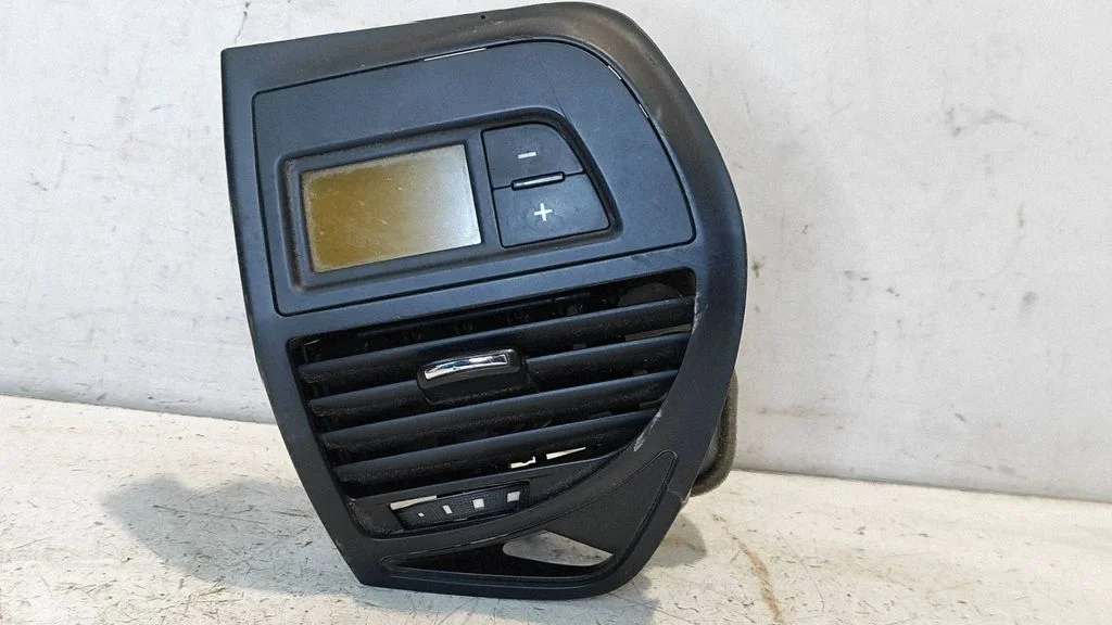 Screen/display/small screen – Citroen C4 I (2004-2010)