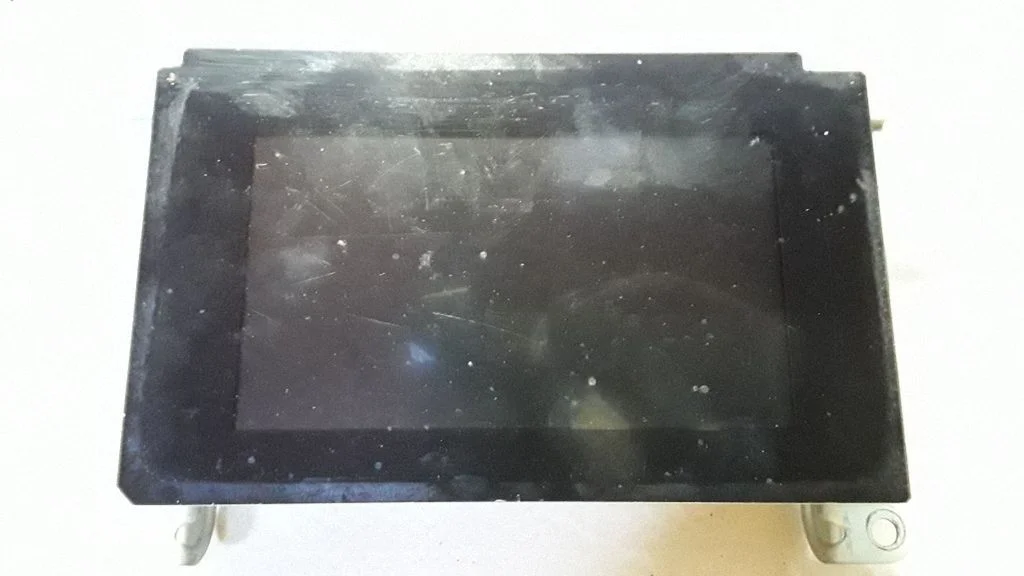 Screen/display/small screen 28090AV617