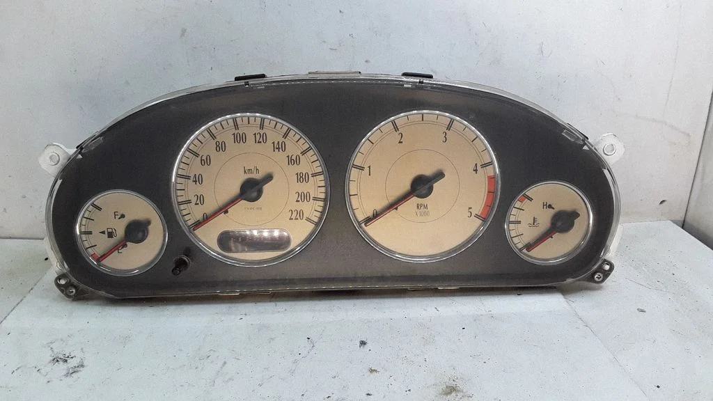 Speedometer (instrument cluster) – Chrysler Grand Voyager IV (2001-2007)