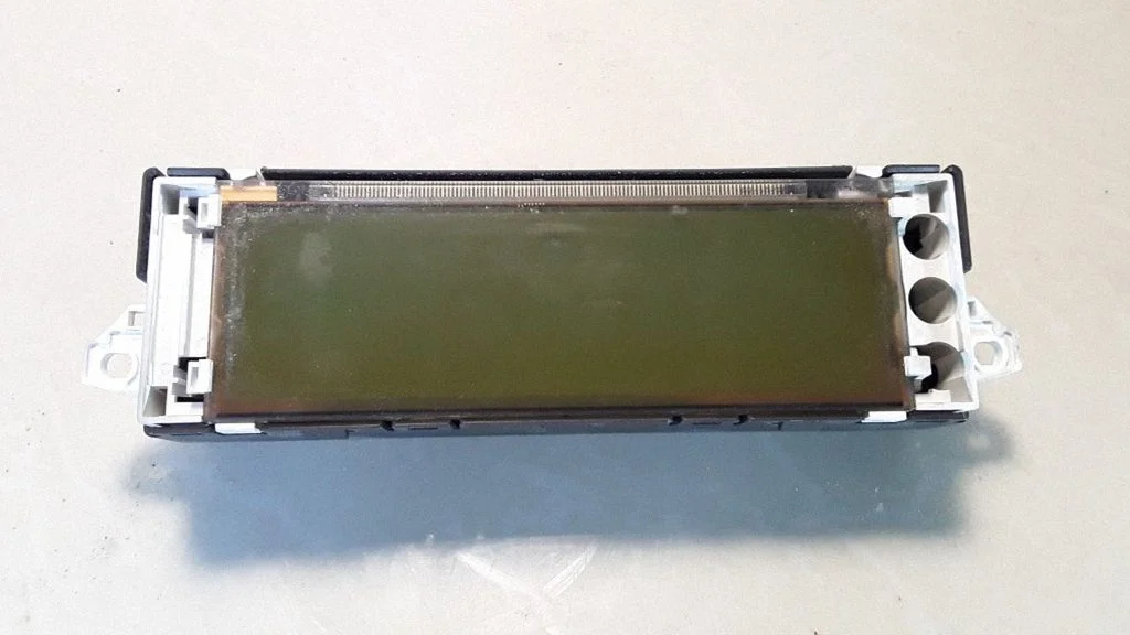 Screen/display/small screen – Citroen C4 I (2004-2010)