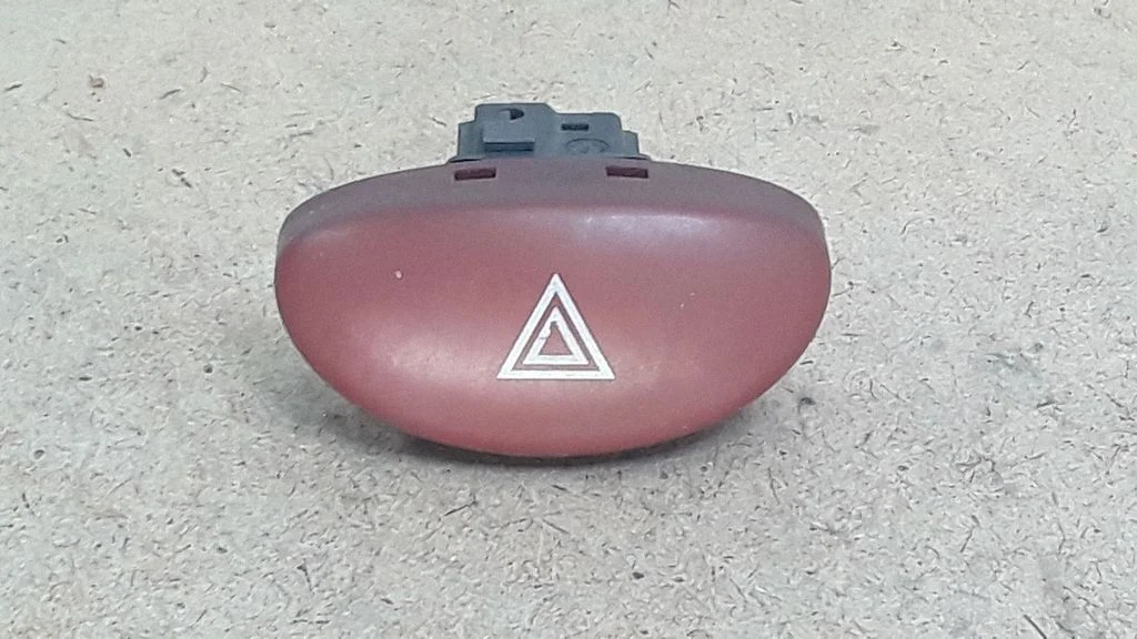 Hazard light switch 2095