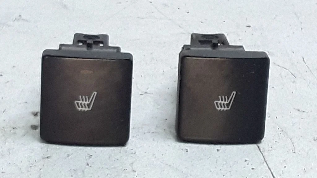 Seat heating switch 96296491ZL