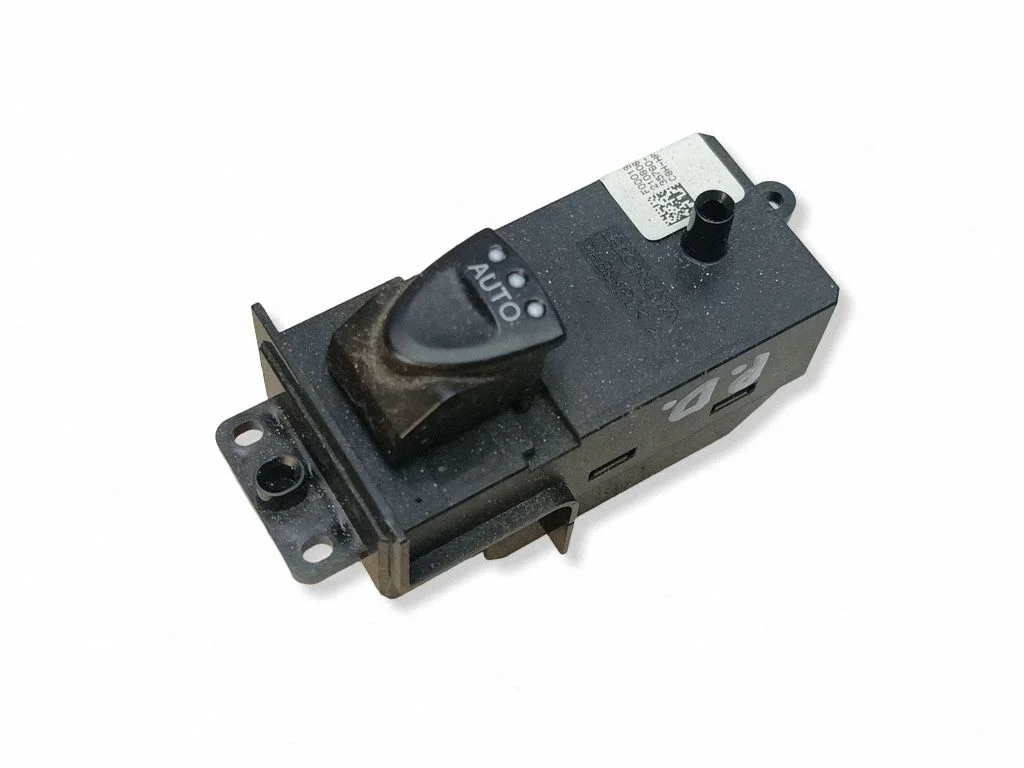 Elektriaknate lüliti 83590SMGG020UHS