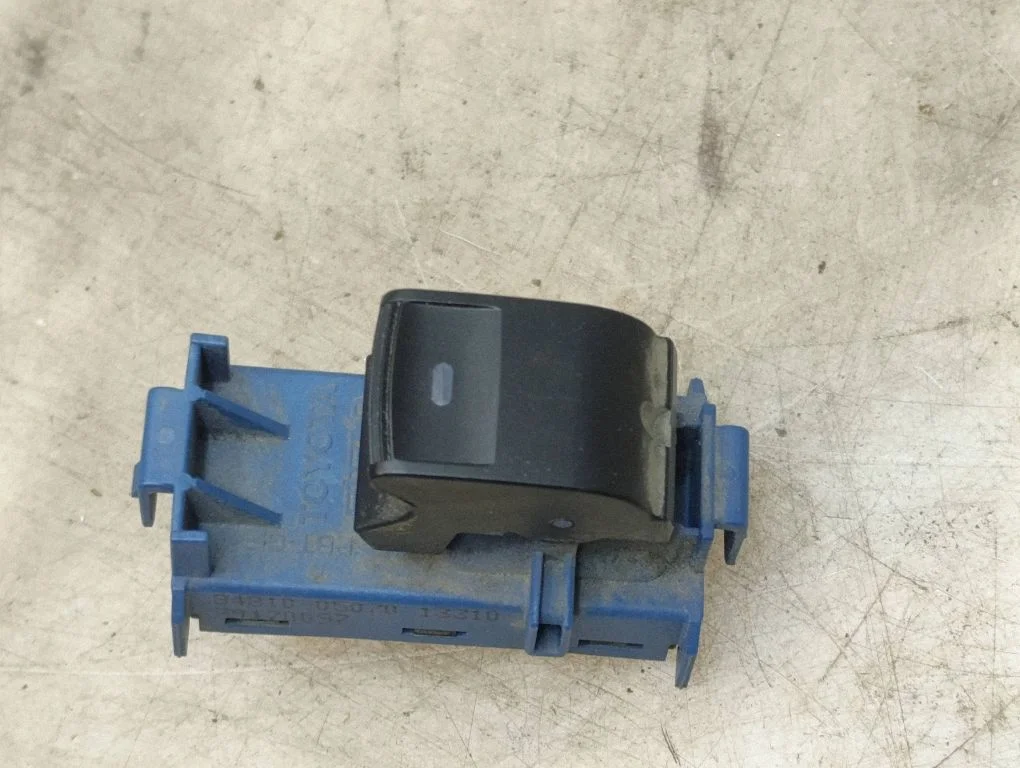 Przełącznik szyb elektrycznych 8481005070