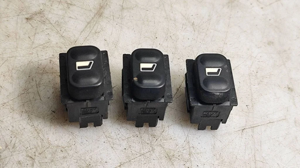 Electric window control switch