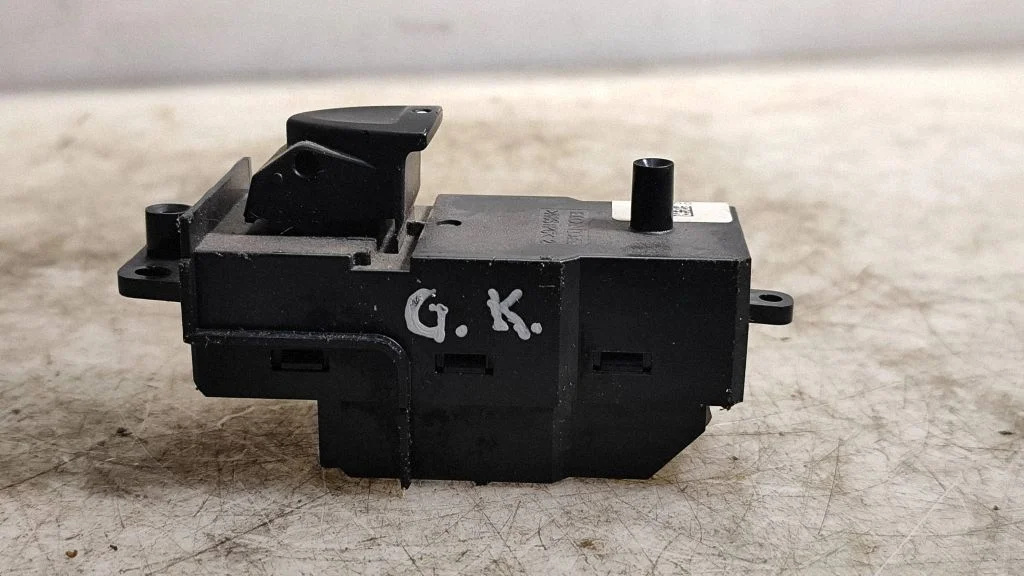 Elektriaknate lüliti 83790SMGE020UHS