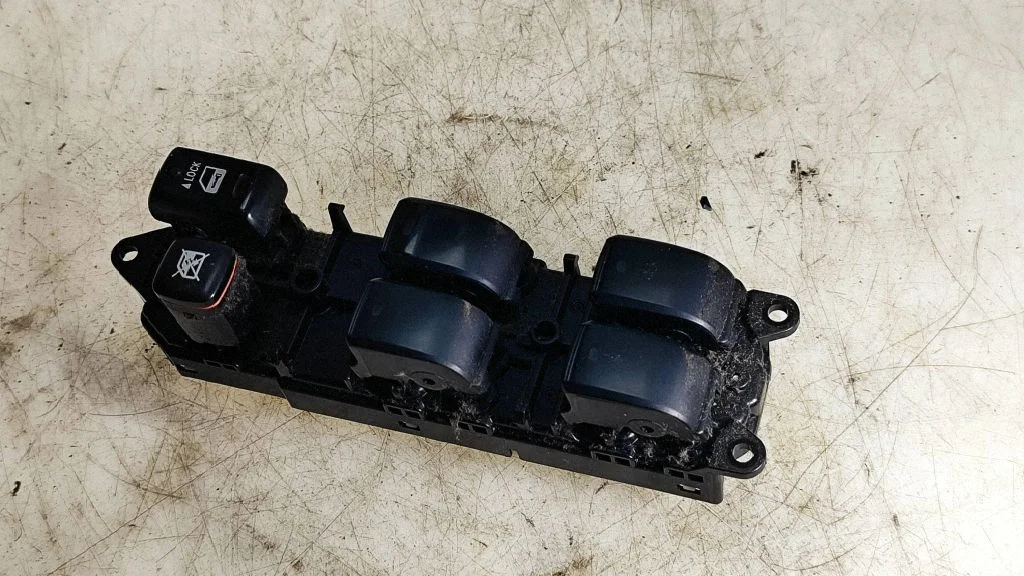 Elektriaknate lüliti 8404053071