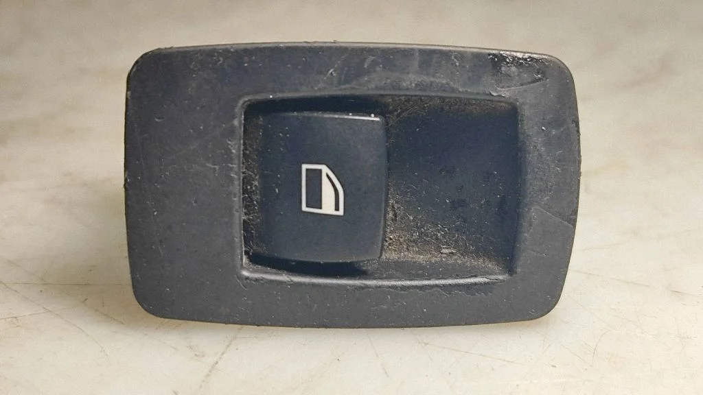 Elektriaknate lüliti 6928249