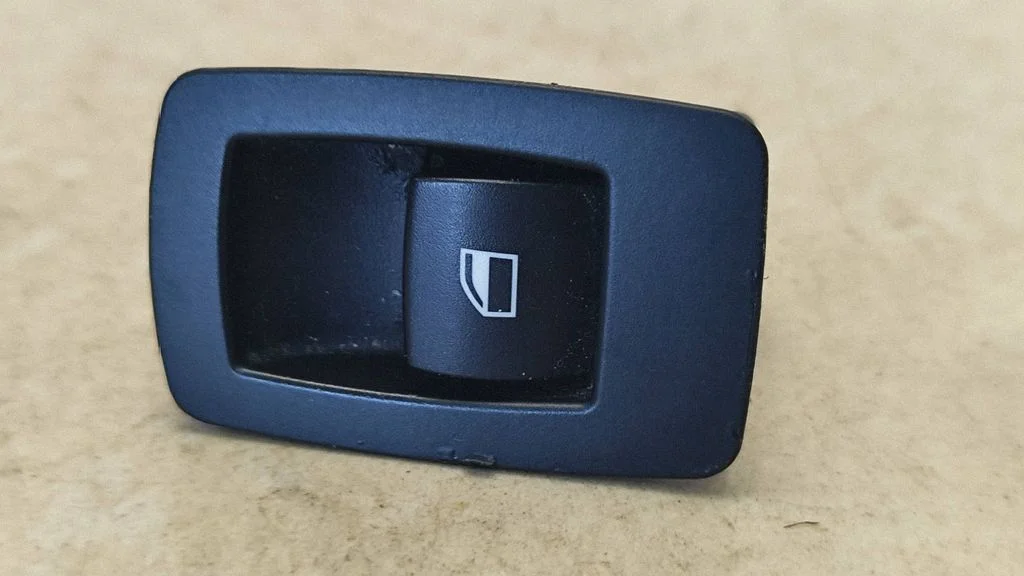 Elektriaknate lüliti – BMW 3-seeria E90 E91 (2005-2012)