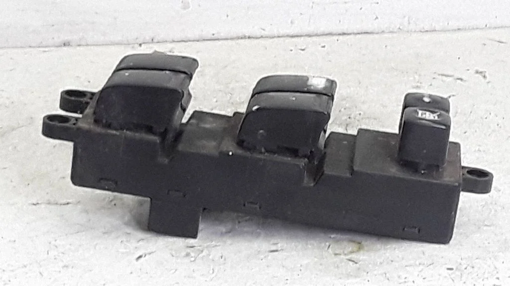 Electric window control switch 25401AV640
