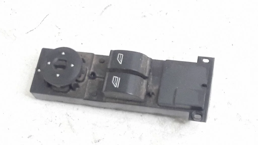 Elektriaknate lüliti 3M5T14529CF