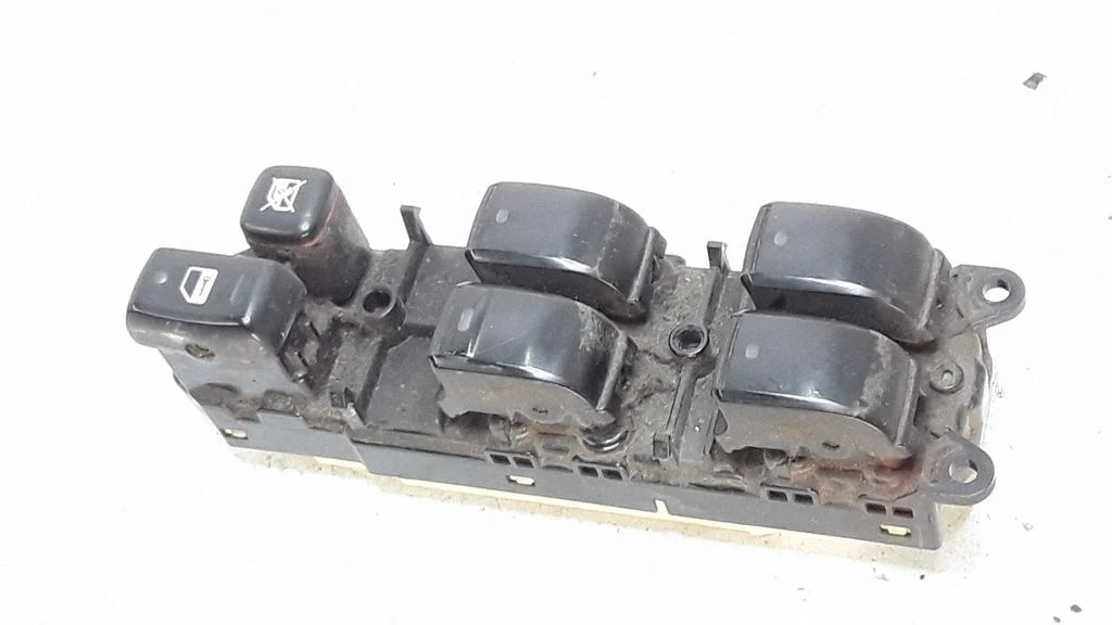 Elektriaknate lüliti 8404044030