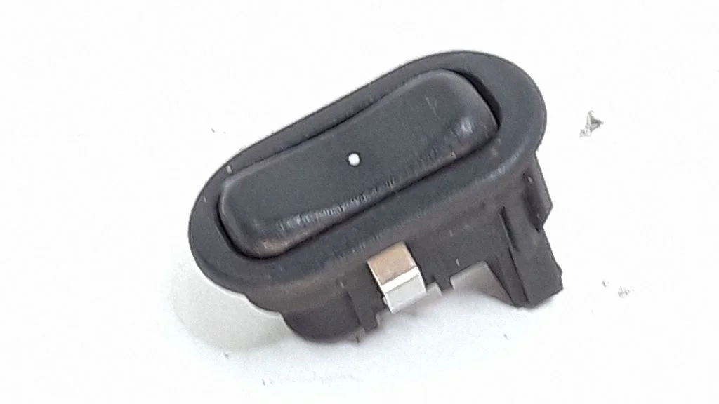 Electric window control switch – Opel Astra G (1998-2009)