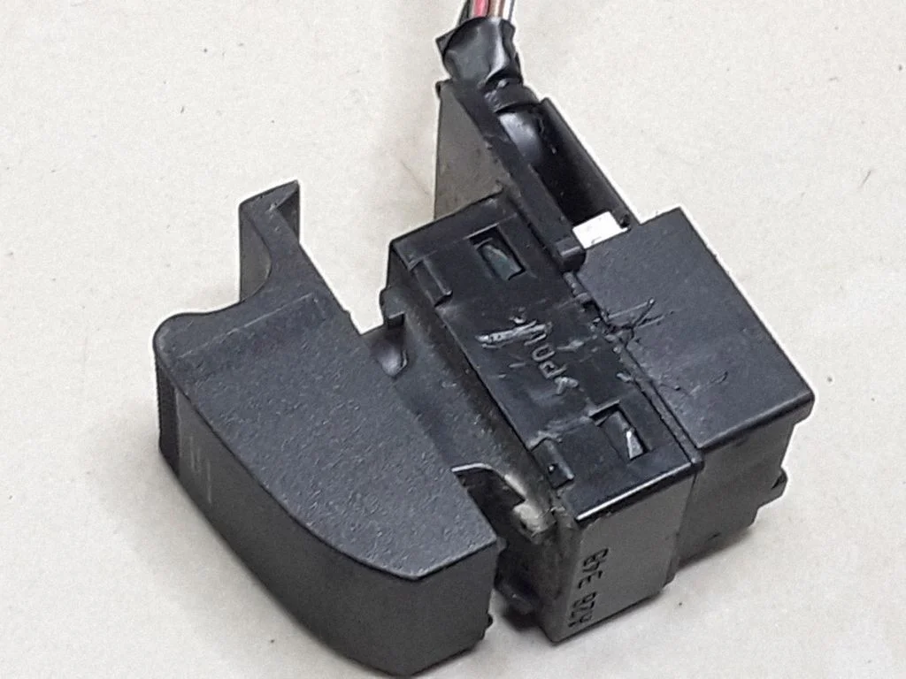 Electric window control switch 8L0959855A