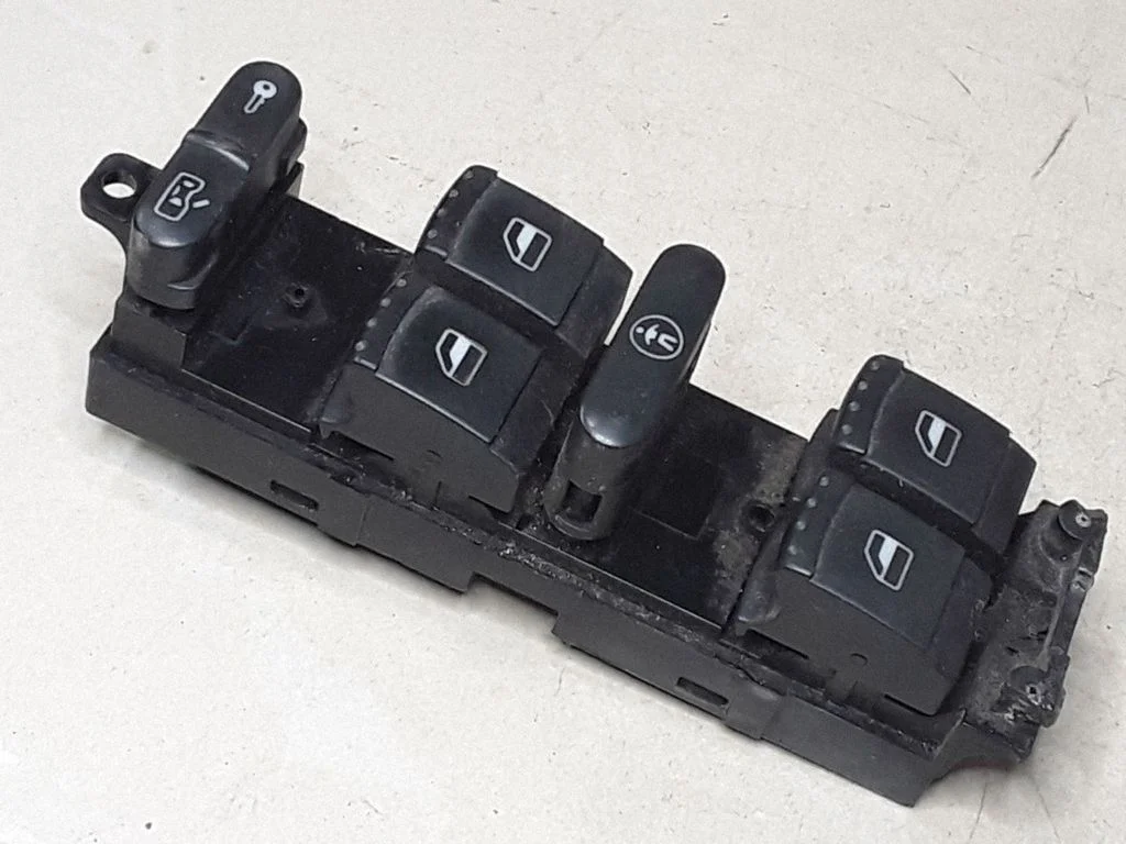 Przełącznik szyb elektrycznych 1J4959857