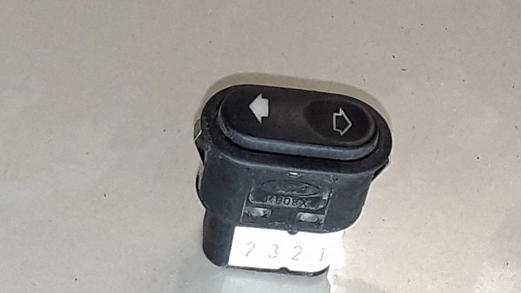 Electric window control switch – Ford Mondeo MK II (1996-2000)