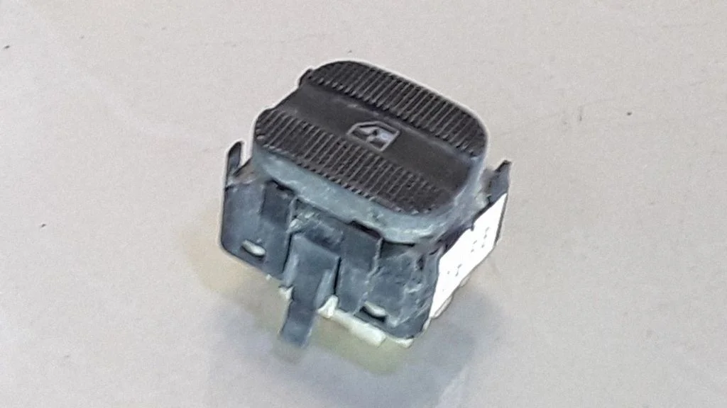 Electric window control switch 3A0959855B