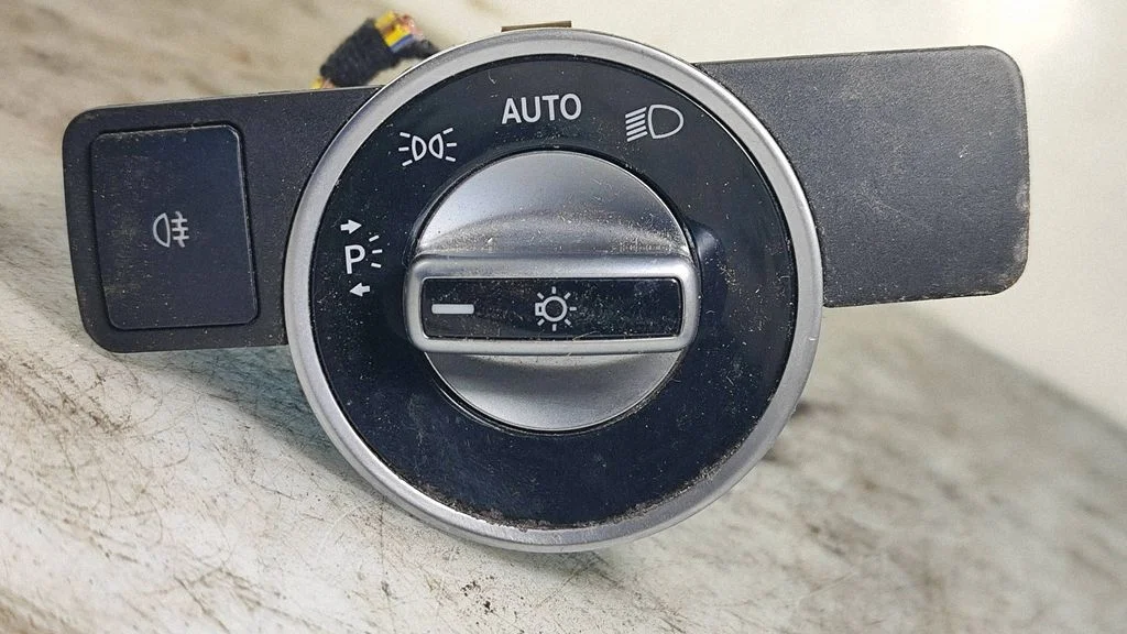 Tulede lüliti – Mercedes-Benz E-klass W212 (2009-2016)