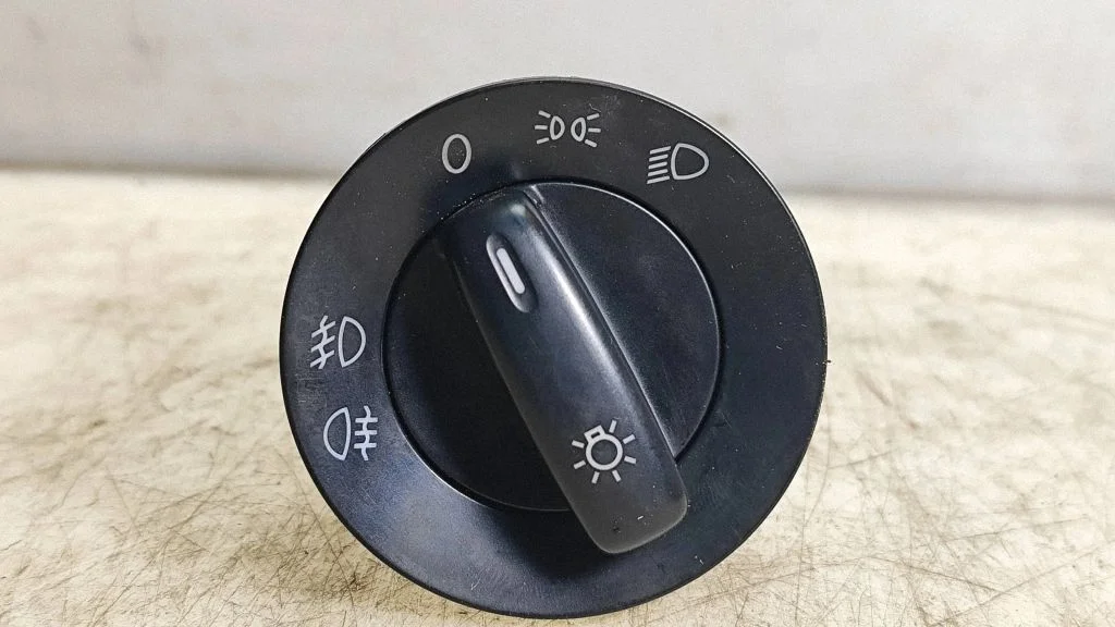 Light switch 1K0941431Q – Volkswagen Eos (2006-2010)