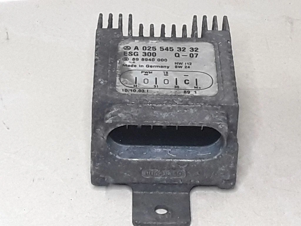 Coolant fan relay – Mercedes-Benz A-Class W168 (1997-2004)