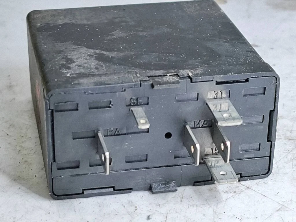 Other relay – Audi A4 S4 B5 8D (1999-2000)