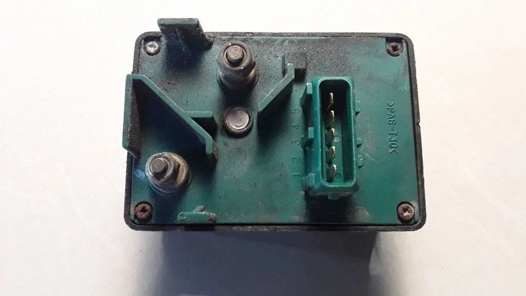 Glow plug pre-heat relay – Peugeot 406 (1999-2006)
