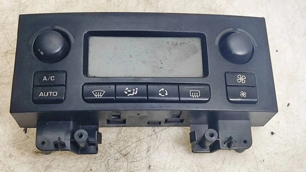 Climate control unit 9646627977