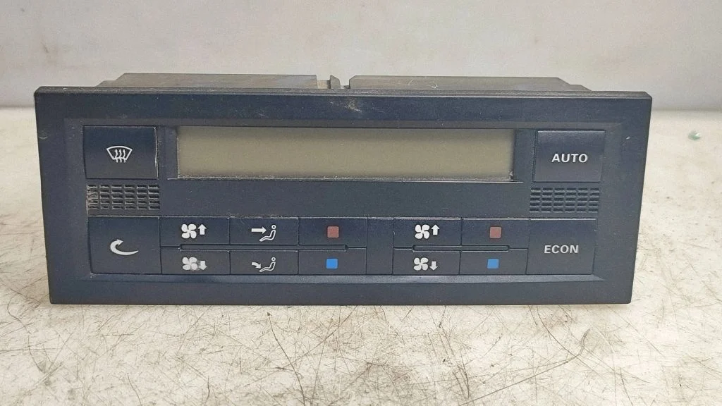 Climate control unit – Ford Galaxy (2000-2006)