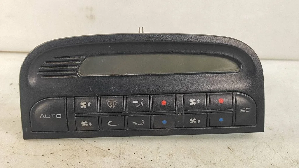 Climate control unit – Volkswagen Sharan (1996-2000)
