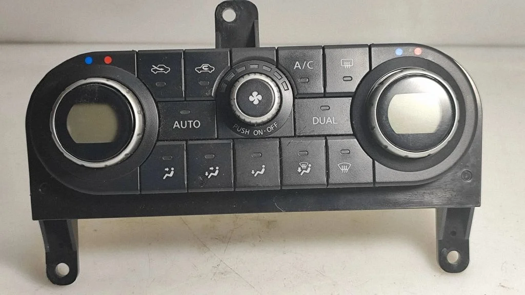 Climate control unit 27500JD45D