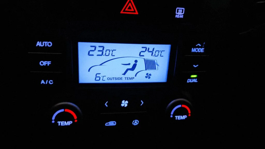 Panel sterowania klimatyzacją / nawiewem – Hyundai Santa Fe (2006-2012)