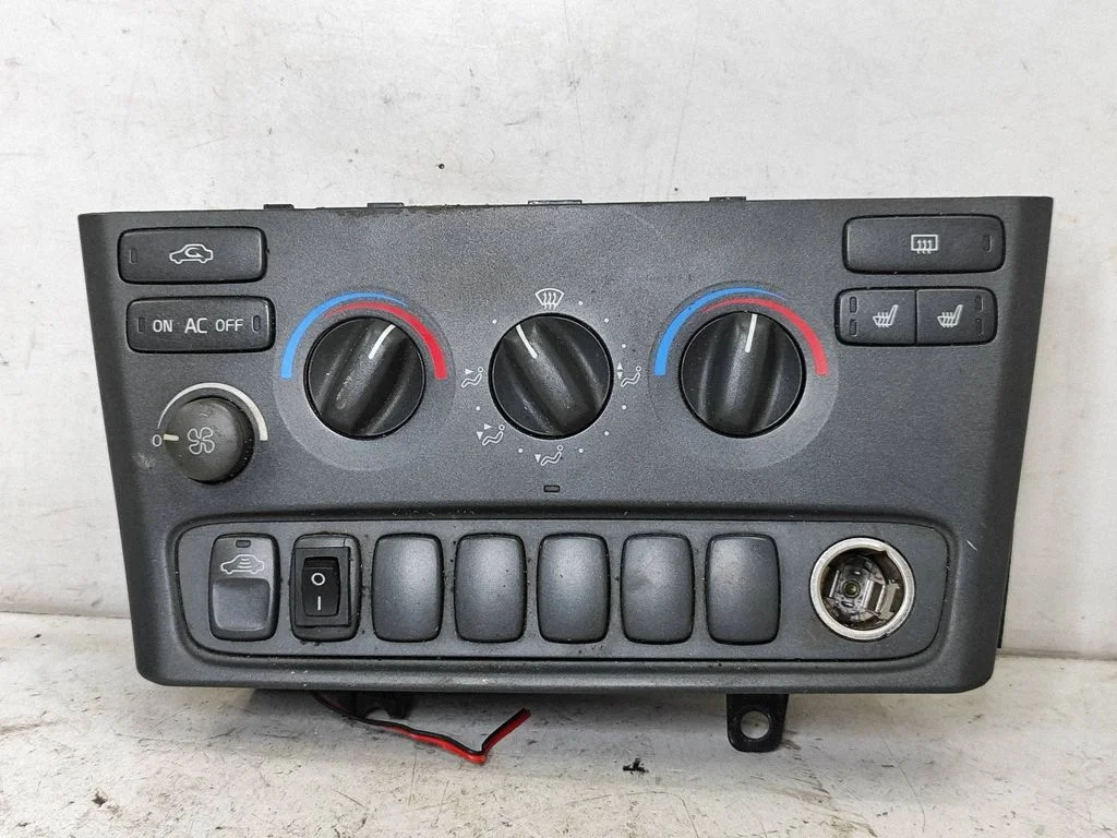 Climate control unit – Volvo S80 (1999-2003)