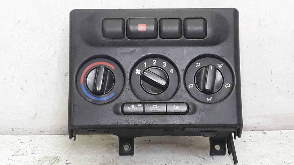 Climate control unit – Opel Zafira A (1999-2005)