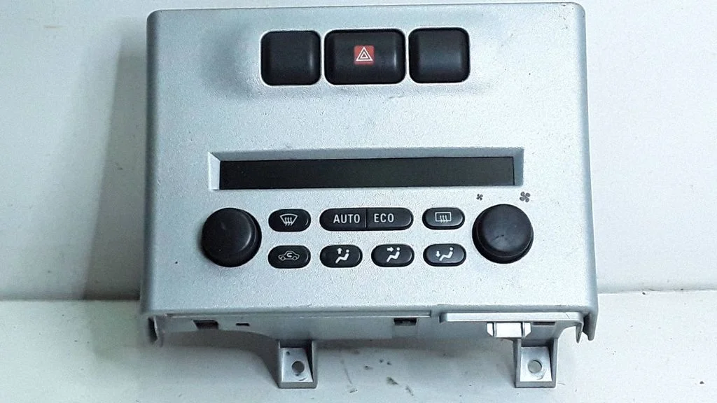 Climate control unit – Opel Zafira A (1999-2005)