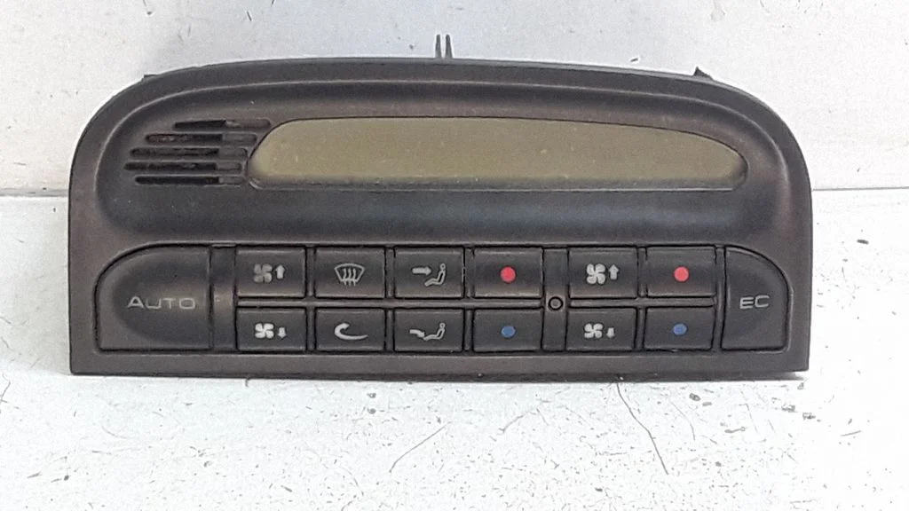 Climate control unit – Ford Galaxy (1995-2000)