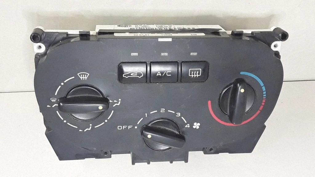 Kliimaseadme/kütte juhtplokk (salongis) – Peugeot 307 (2001-2005)