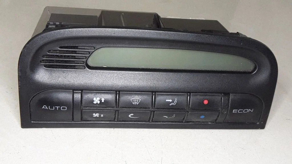 Climate control unit – Ford Galaxy (1995-2000)