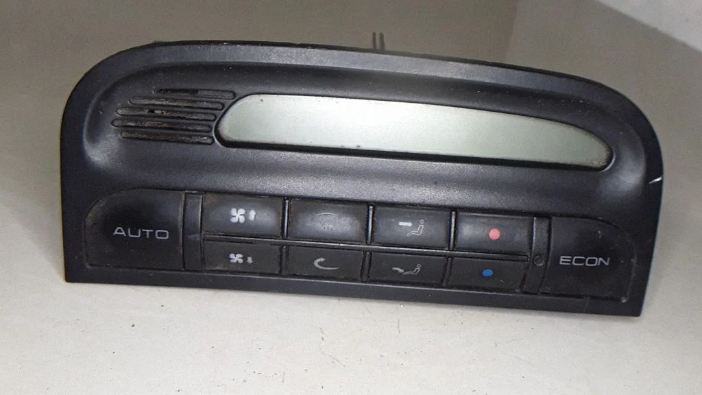 Climate control unit – Volkswagen Sharan (1996-2000)