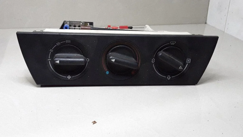 Climate control unit 4A0959511