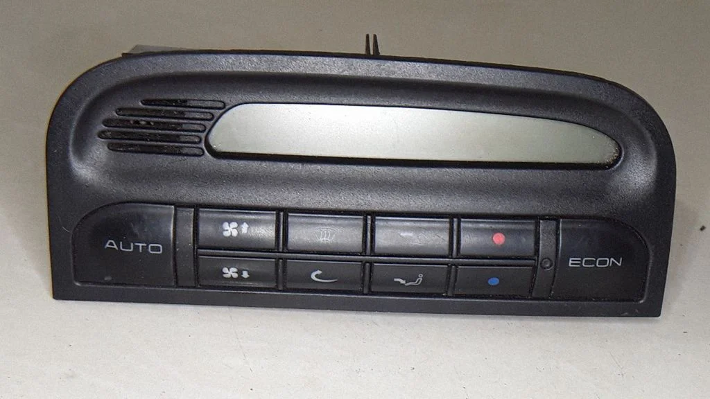 Climate control unit – Volkswagen Sharan (1996-2000)