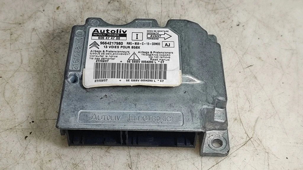 Airbag control unit/module 9664217980