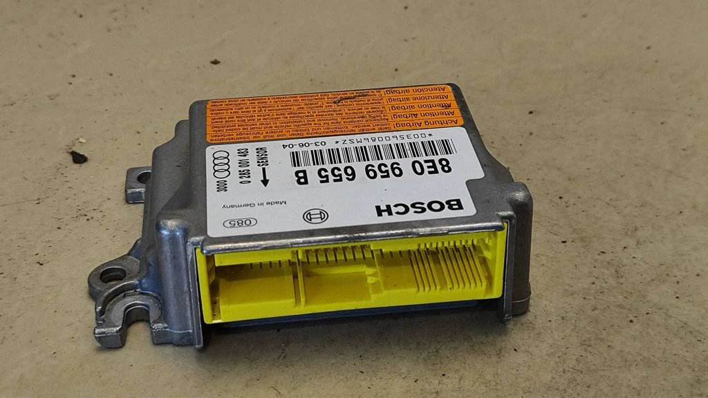 Airbag control unit/module – Audi A4 S4 B6 8E 8H (2001-2005)