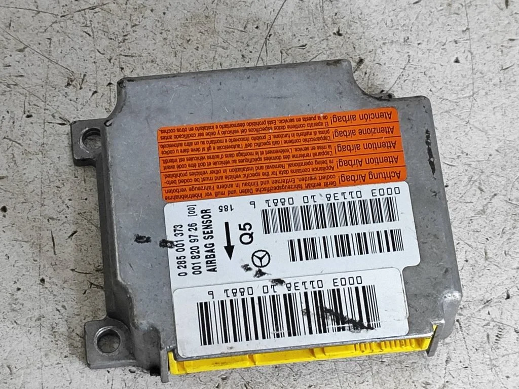 Airbag control unit/module – Mercedes-Benz C-Class W203 (2000-2007)