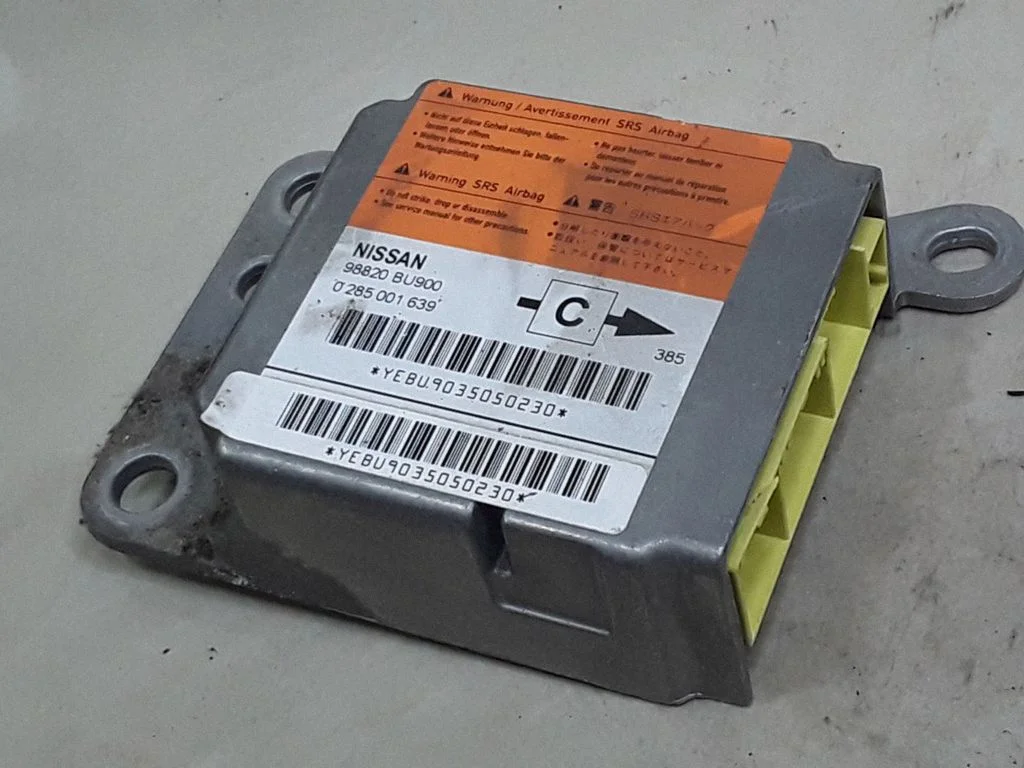 Airbag control unit/module 98820BU900