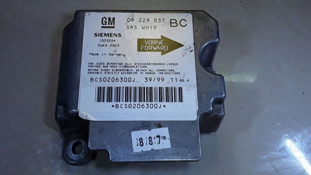 Airbag control unit/module – Opel Astra G (1998-2009)