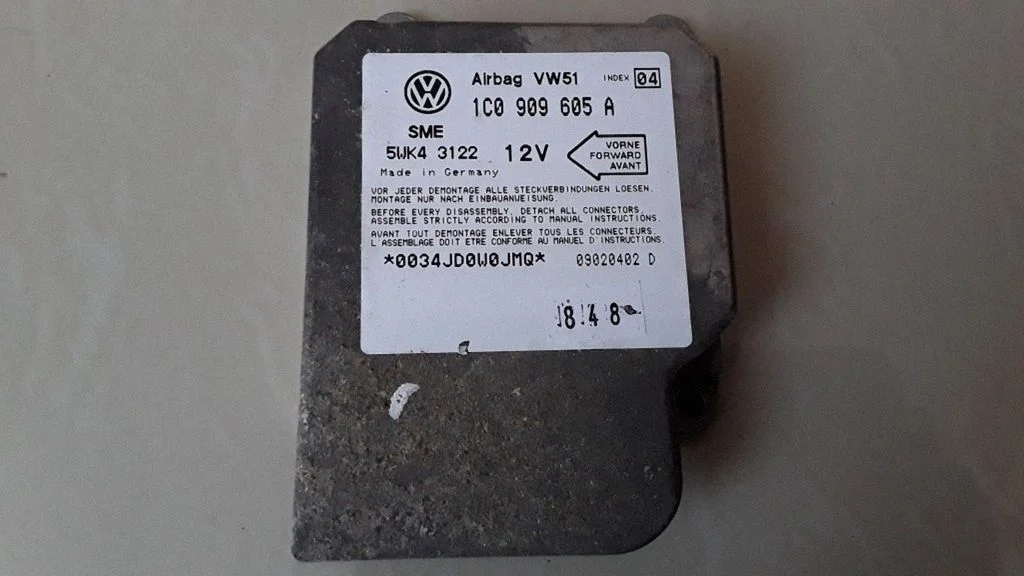 Turvapatjade juhtplokk – Volkswagen Golf IV (1998-2005)