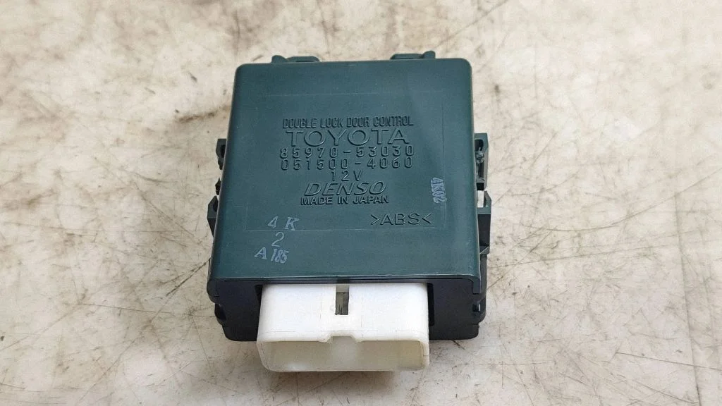 Door control unit/module – Lexus IS 220D-250-350 (2006-2013)