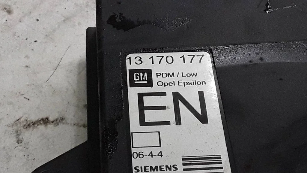 Door control unit/module 13170177